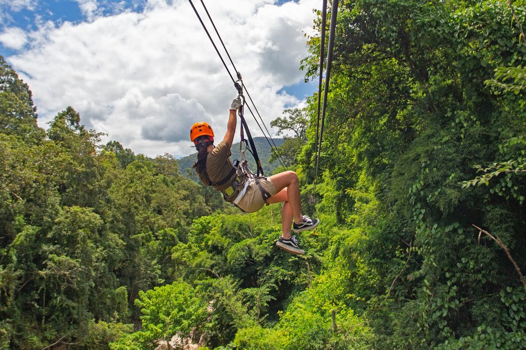 st-lucia-tours_ziplining